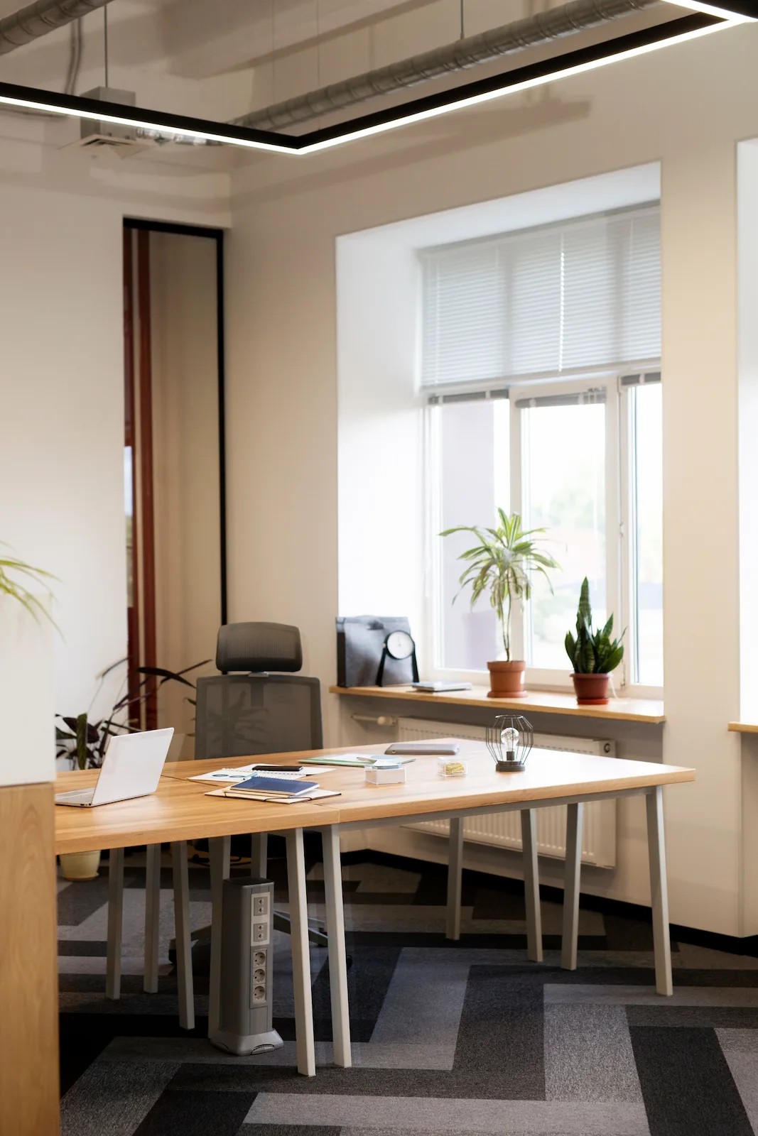 front-view-office